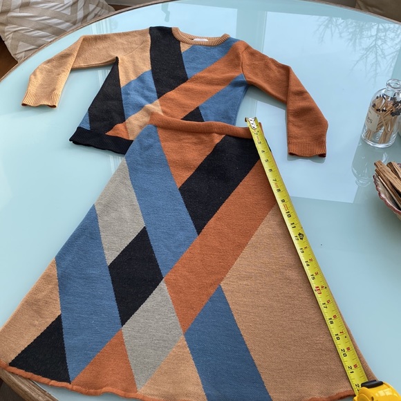 Wolf & Rita Other - Wolf and Rita sweater and skirt set so cool 6/7